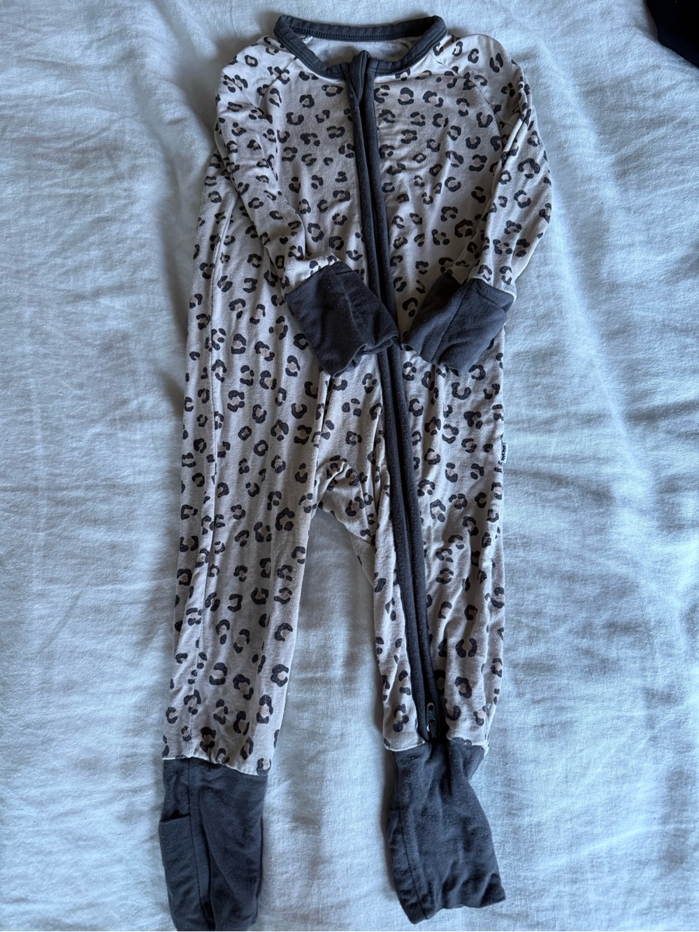 Little sleepies onesie Jammies leopard white 3-6 months . Bamboo.